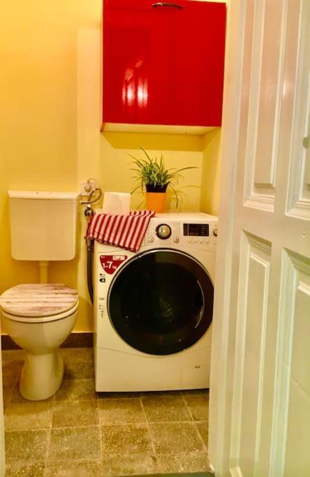 Vintage Studio Apartment, Garden And Free Parking 부다페스트 외부 사진
