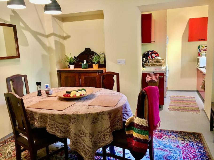 Vintage Studio Apartment, Garden And Free Parking 부다페스트 외부 사진